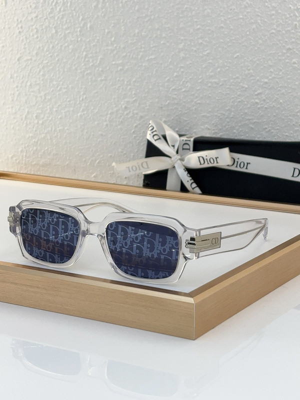 Dior Sunglasses AAAA-2812