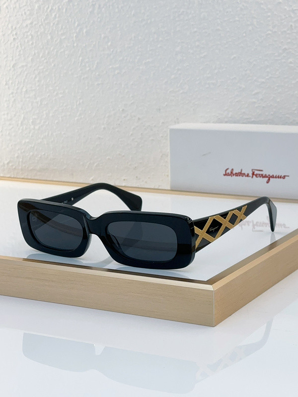 Ferragamo Sunglasses AAAA-799