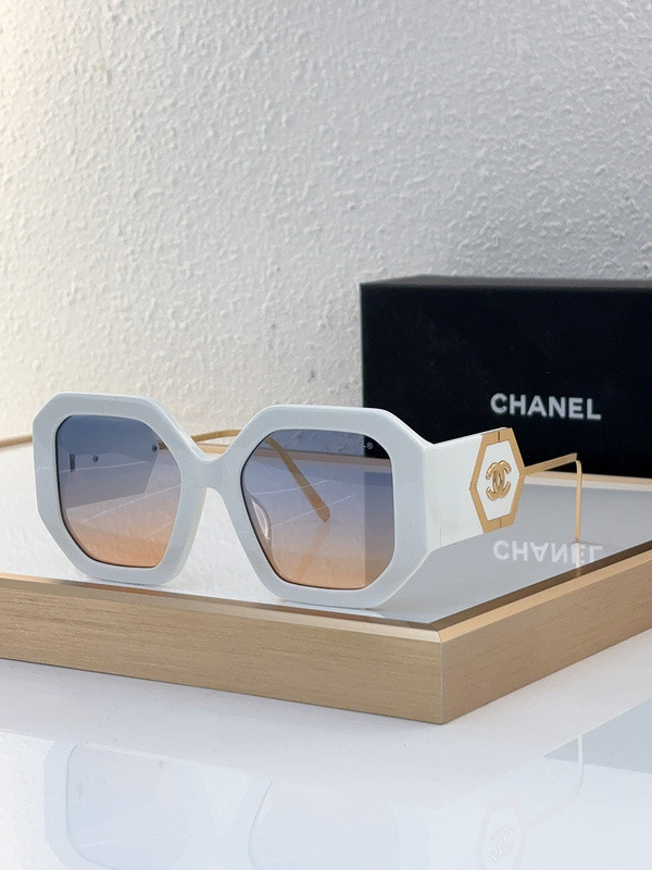 CHNL Sunglasses AAAA-3915