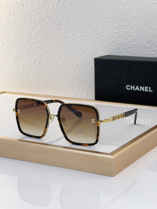 CHNL Sunglasses AAAA-4017