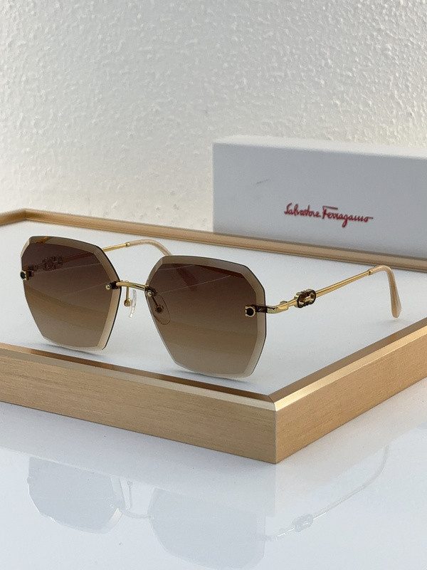 Ferragamo Sunglasses AAAA-791