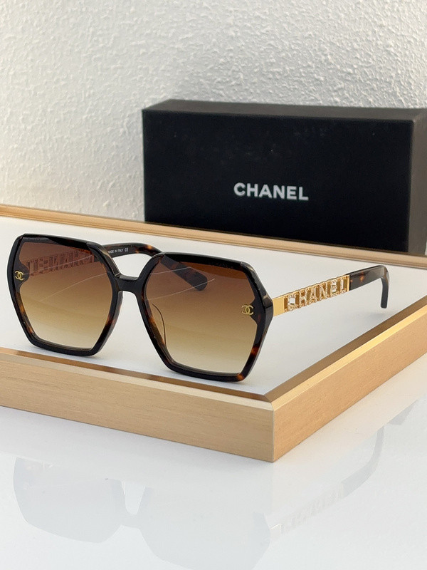 CHNL Sunglasses AAAA-4148