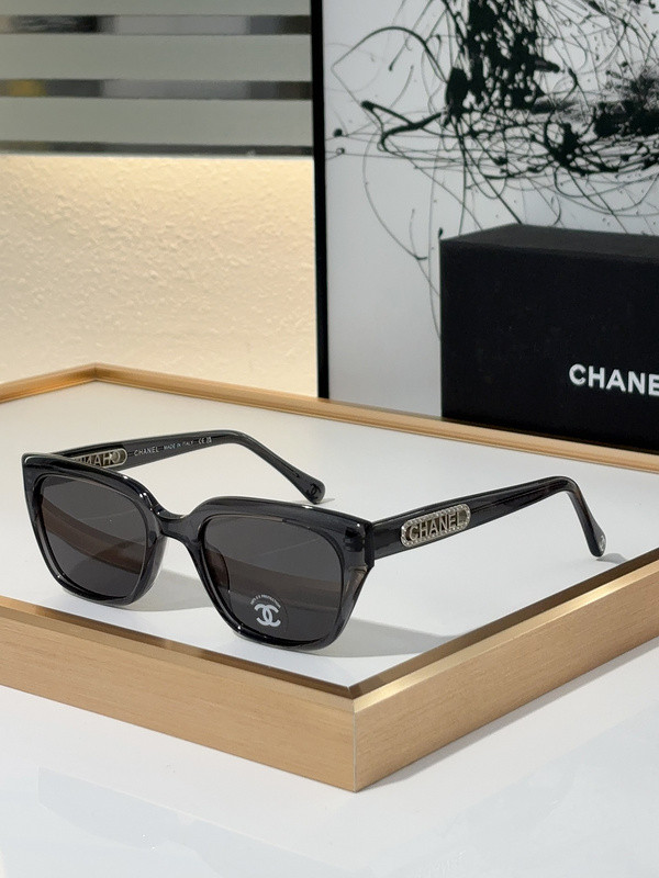 CHNL Sunglasses AAAA-4071