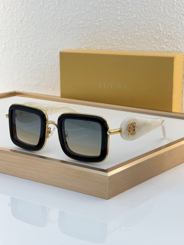 Loewe Sunglasses AAAA-432