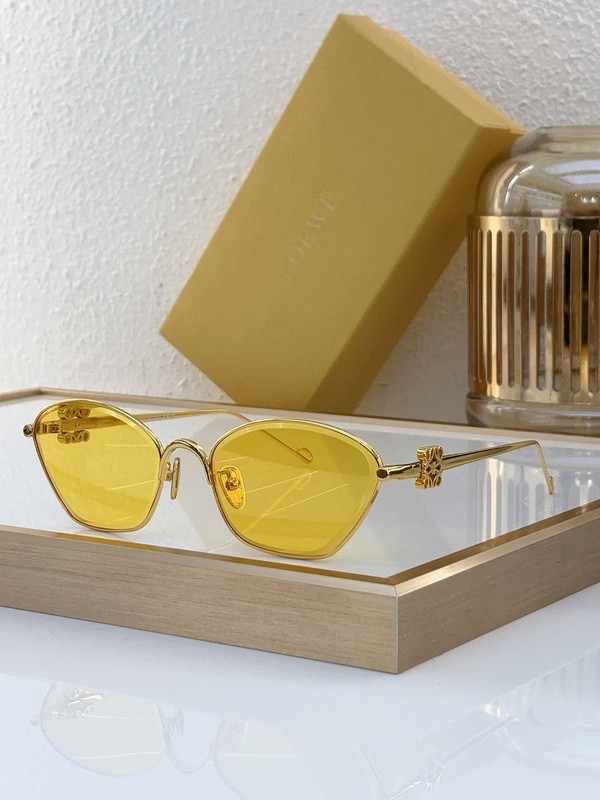 Loewe Sunglasses AAAA-410