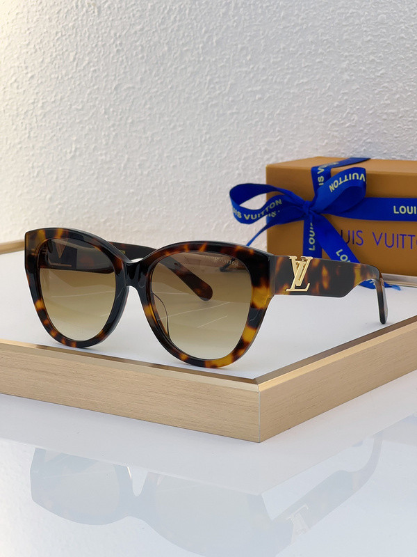 LV Sunglasses AAAA-4399