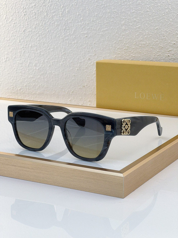 Loewe Sunglasses AAAA-421