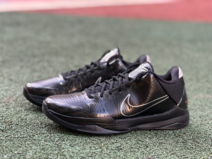 Authentic Nike Kobe 5 Black Out
