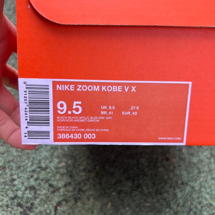 Authentic Nike Kobe 5 Black Out