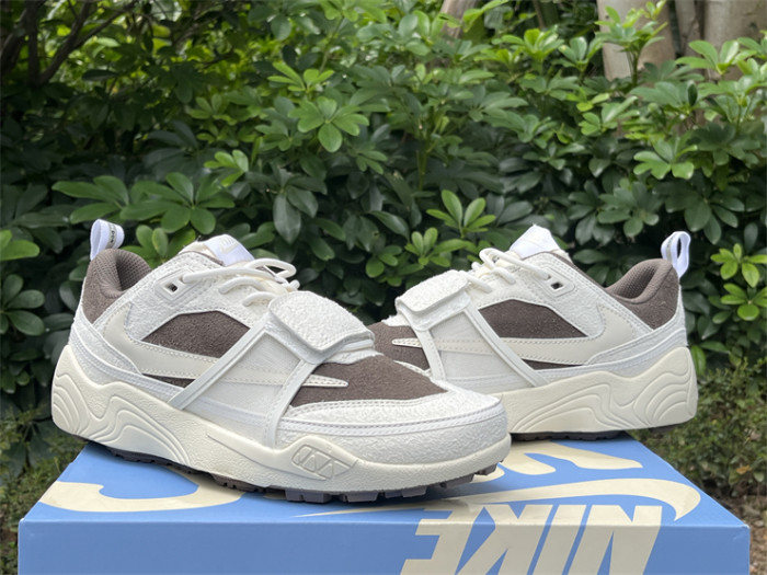 Authentic Travis Scott x Nike Zoom Field Jaxx Light Chocolate