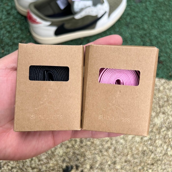 Authentic Travis Scott x Air Jordan 1 Low “Medium Olive”