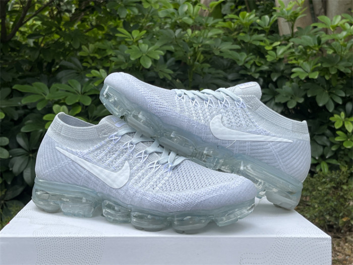 Authentic Nike Air VaporMax Triple White