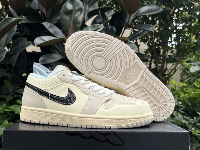 Authentic Air Jordan 1 Low Sanddrift GS