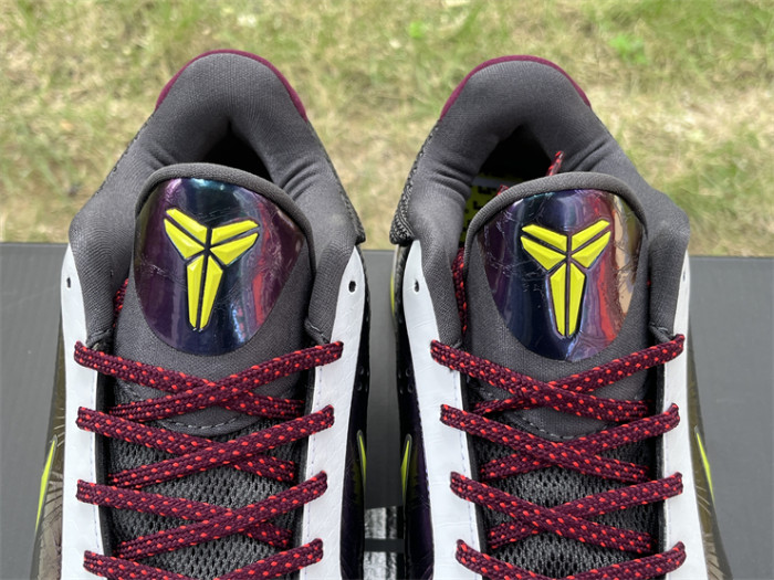 Authentic Nike Zoom Kobe V Protro “Chaos”