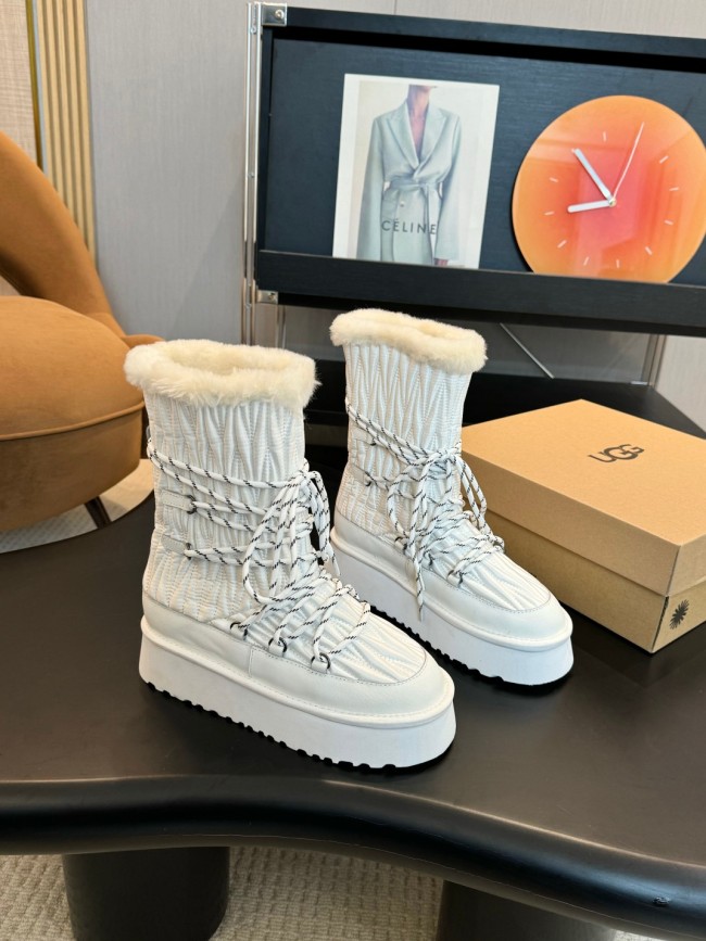 UG Boots Women-341