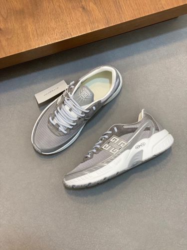 Super Max Givenchy Shoes-322