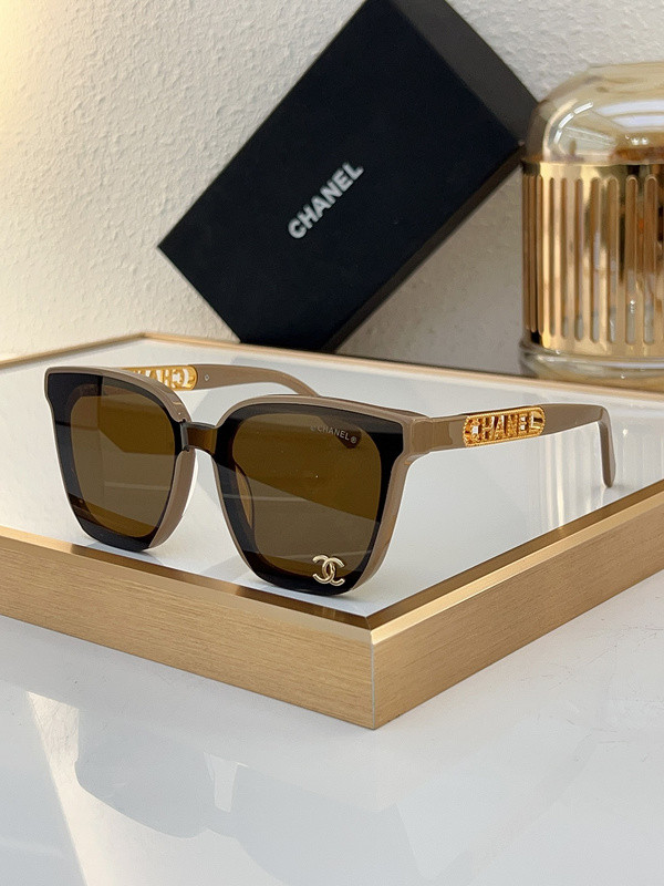 CHNL Sunglasses AAAA-4205