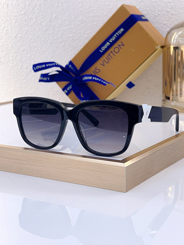 LV Sunglasses AAAA-4874