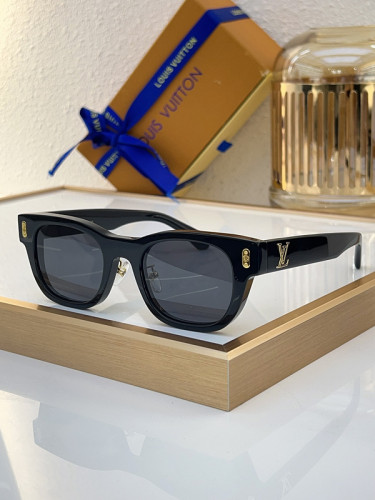 LV Sunglasses AAAA-4916