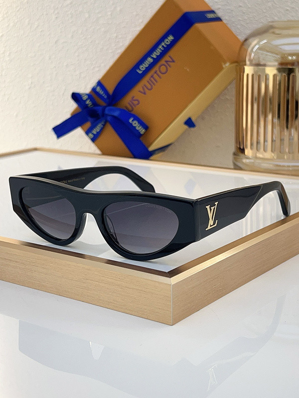 LV Sunglasses AAAA-4743