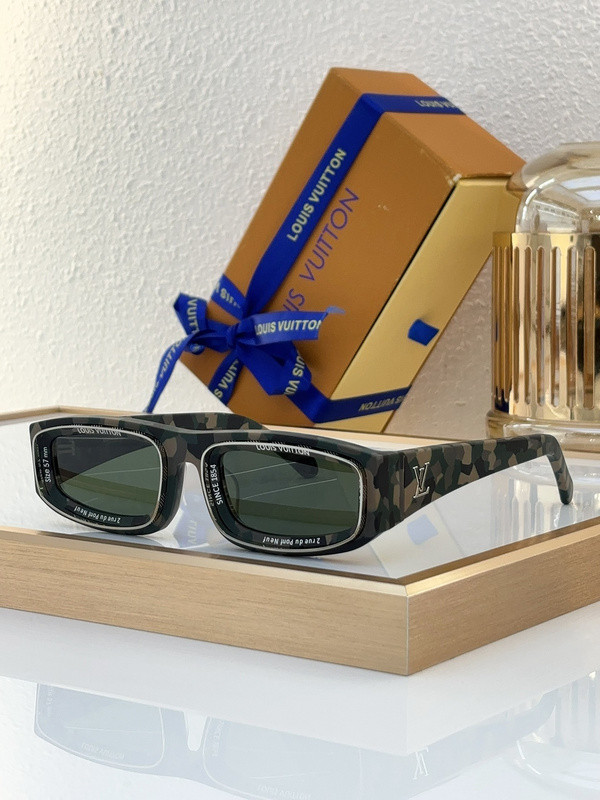 LV Sunglasses AAAA-4856