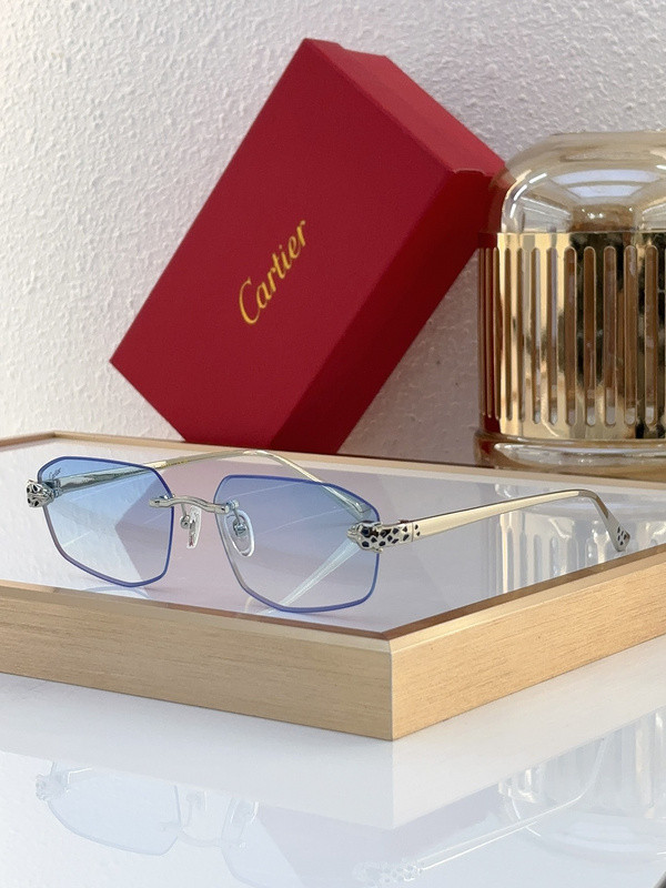 Cartier Sunglasses AAAA-6817