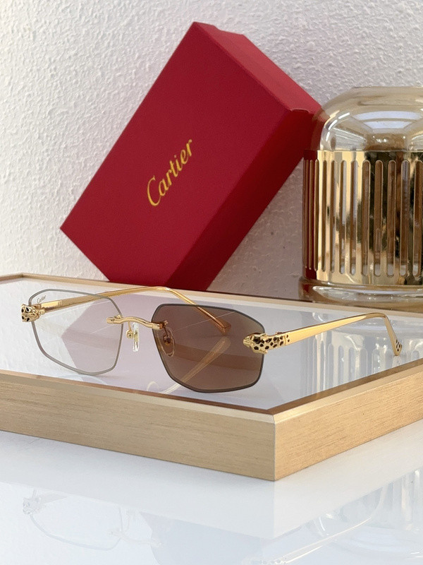 Cartier Sunglasses AAAA-6811