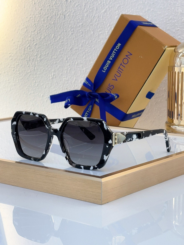 LV Sunglasses AAAA-4834