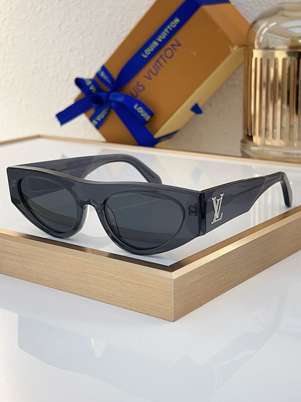 LV Sunglasses AAAA-4742