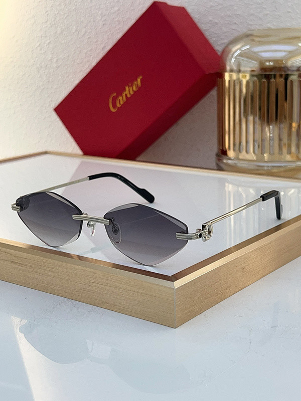 Cartier Sunglasses AAAA-6889