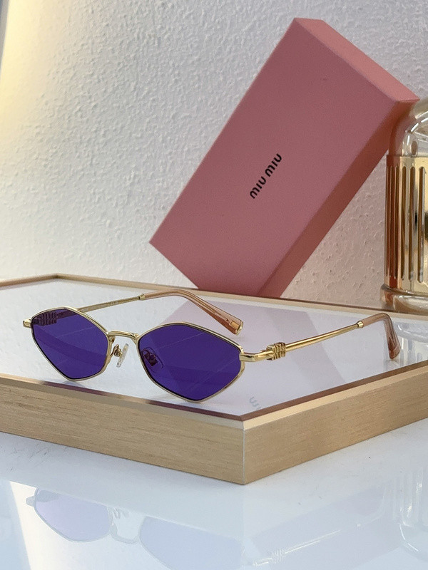 Miu Miu Sunglasses AAAA-1087