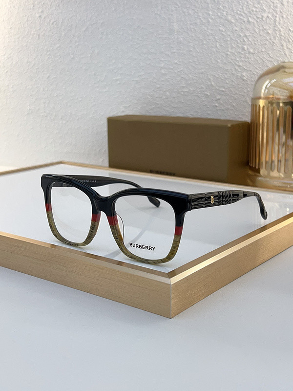 Burberry Sunglasses AAAA-2660