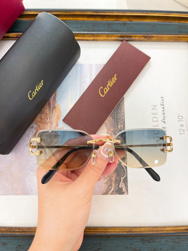 Cartier Sunglasses AAAA-7005