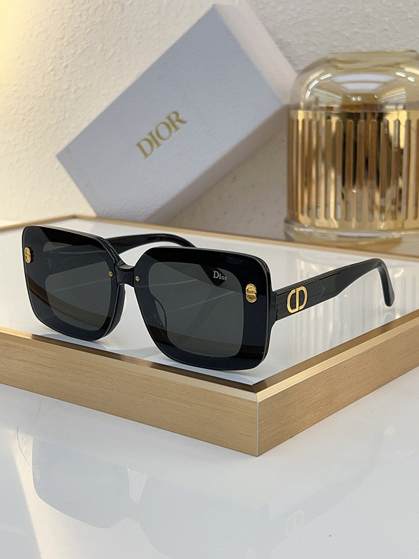 Dior Sunglasses AAAA-2929