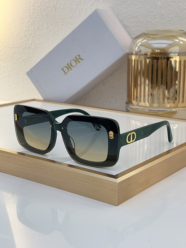 Dior Sunglasses AAAA-2930
