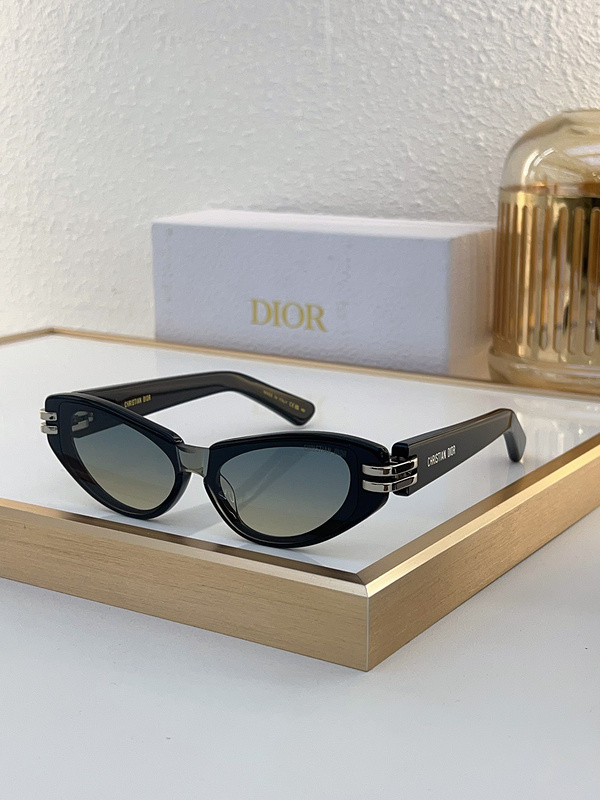 Dior Sunglasses AAAA-2937