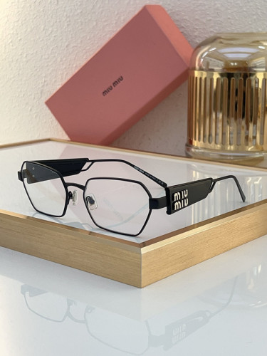 Miu Miu Sunglasses AAAA-1332