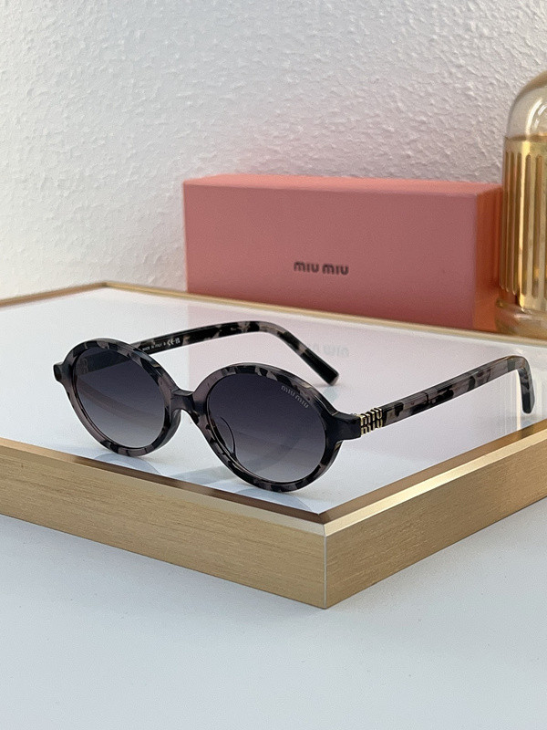 Miu Miu Sunglasses AAAA-1352