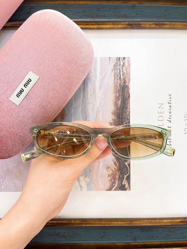 Miu Miu Sunglasses AAAA-1216