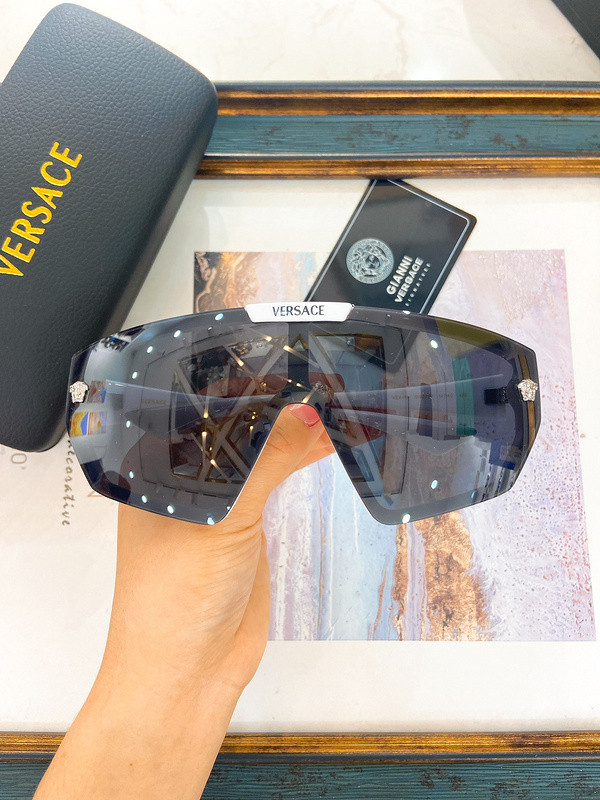 Versace Sunglasses AAAA-2916