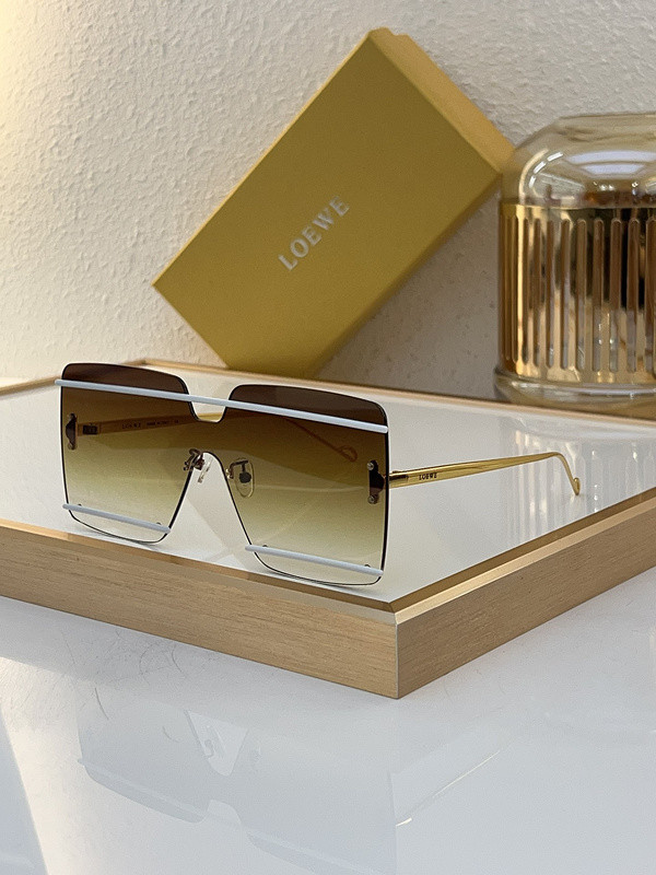 Loewe Sunglasses AAAA-450