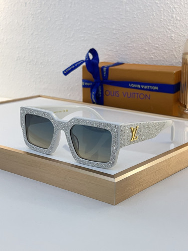 LV Sunglasses AAAA-5132
