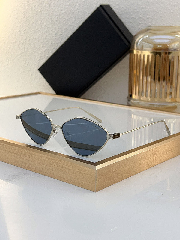 GIVENCHY Sunglasses AAAA-377