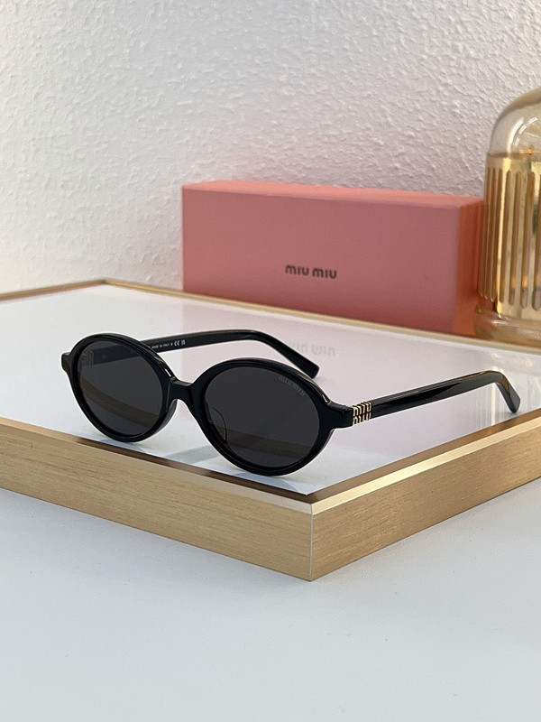 Miu Miu Sunglasses AAAA-1364