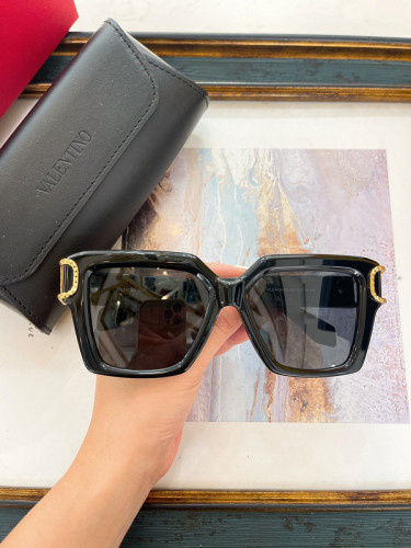 V Sunglasses AAAA-568