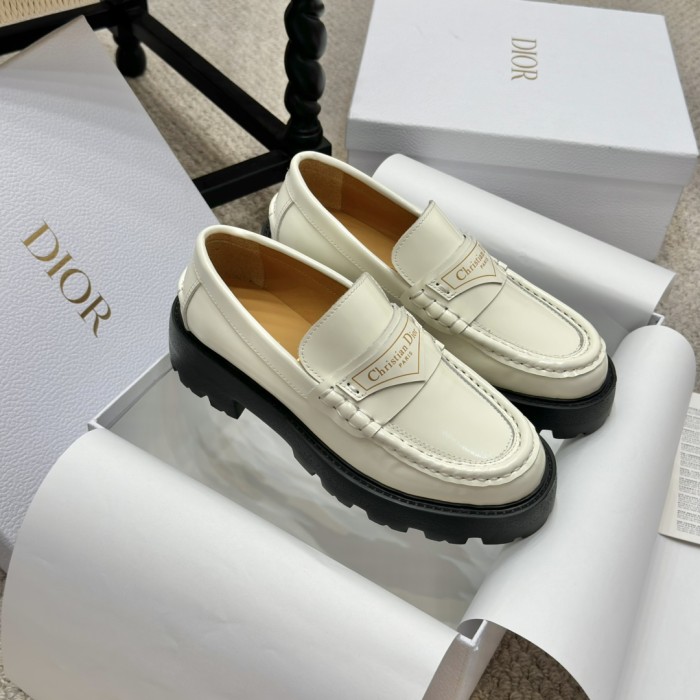 Dior Women Shoes 1：1 quality-672