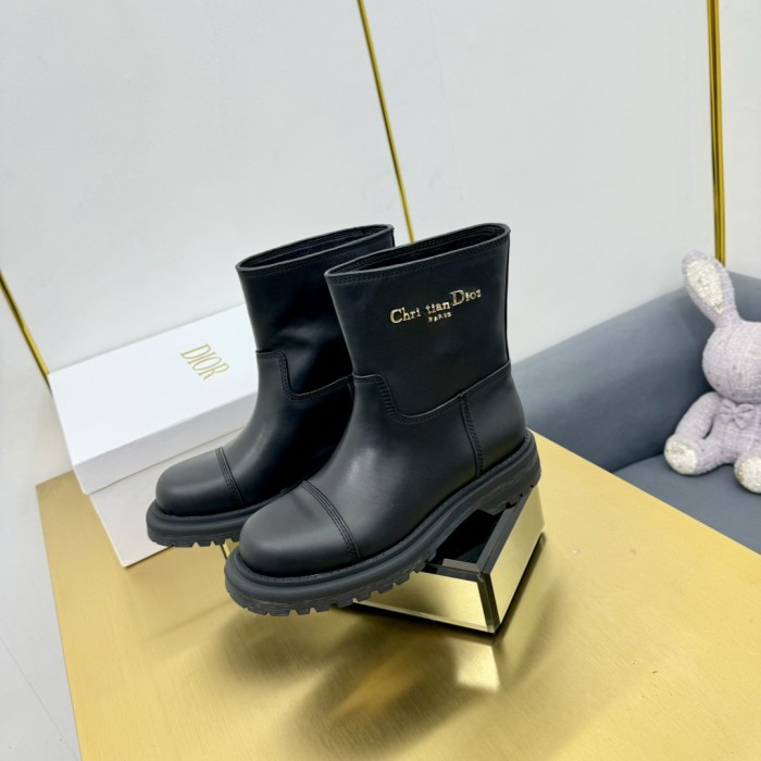 Dior Women Shoes 1：1 quality-690