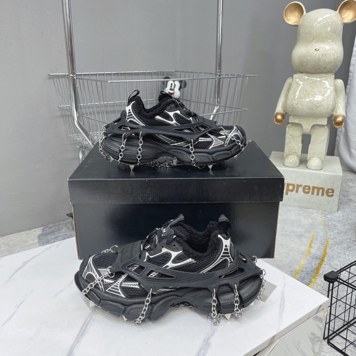 B 17FW Tripe-S High End Sneaker-573