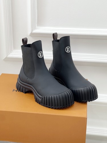 LV Women Shoes 1：1 Quality-1131