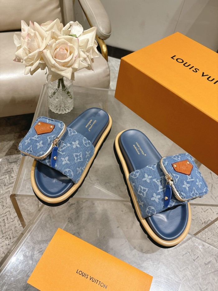 LV women Sandals 1：1 Quality-893